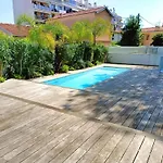 公寓 Modern Top-floor With Terrace, Ac & Free Private Secured Parking *
